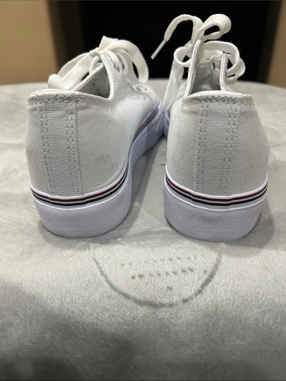 Classic Women's White Canvas Athletic Sneakers - Picture 3 of 6